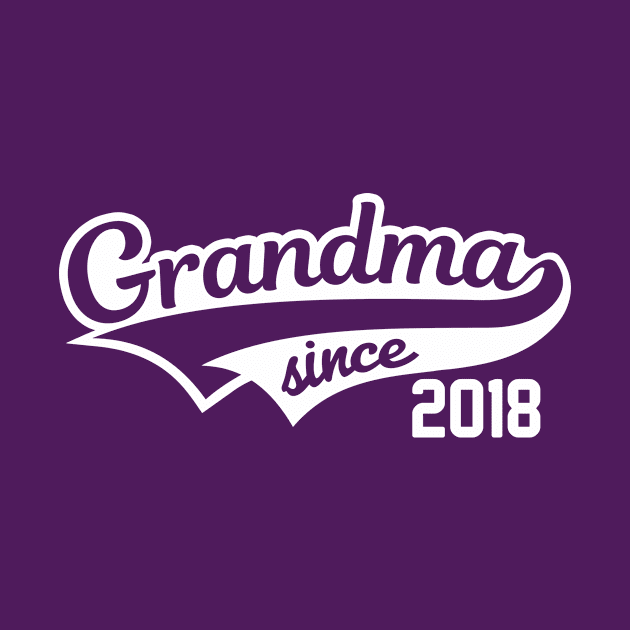 Grandma since 2018 by hoopoe