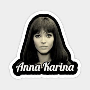 Retro Karina Magnet