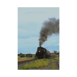 Big Boy 4014 going to Wilson Kansas with smoke T-Shirt