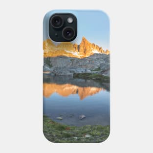 Minaret Lake in the morning Phone Case