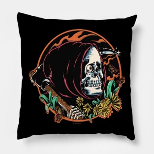 beautiful death Pillow