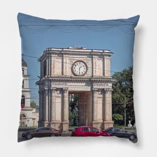 Triumphal Arch and the Metropolitan Cathedral of Moldova Pillow