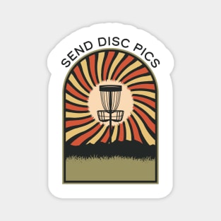 Send Disc Pics | Disc Golf Vintage Retro Arch Mountains Magnet