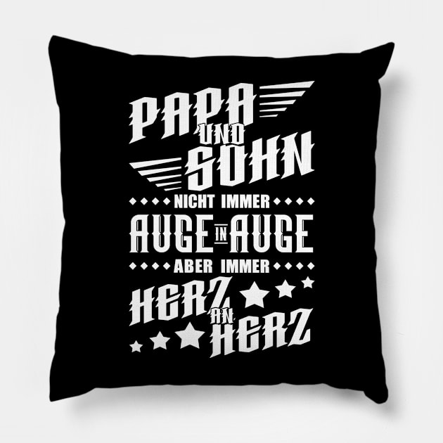 Vater und Sohn Partner Shirt Pillow by HBfunshirts