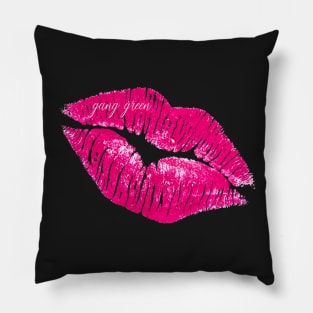 GANG GREEN KISS TEE Pillow