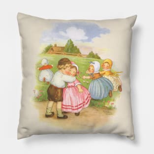 Vintage Georgie Porgie, Puddin' and Pie Nursery Rhyme Pillow