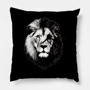 The Lion King's Majestic Realm: Discovering the World of the Regal Lion Pillow