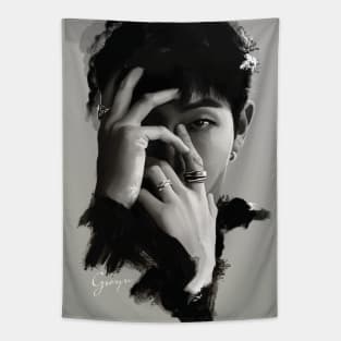 RM B&W Tapestry