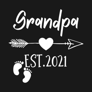 Promoted To Grandpa Est 2021 Grandpa Est 2021 Pregnancy Announcement T-Shirt