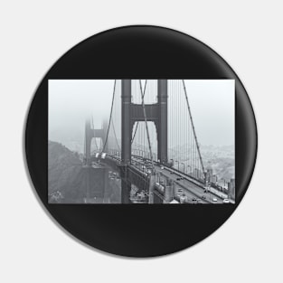 Golden Gate Close up bw Pin