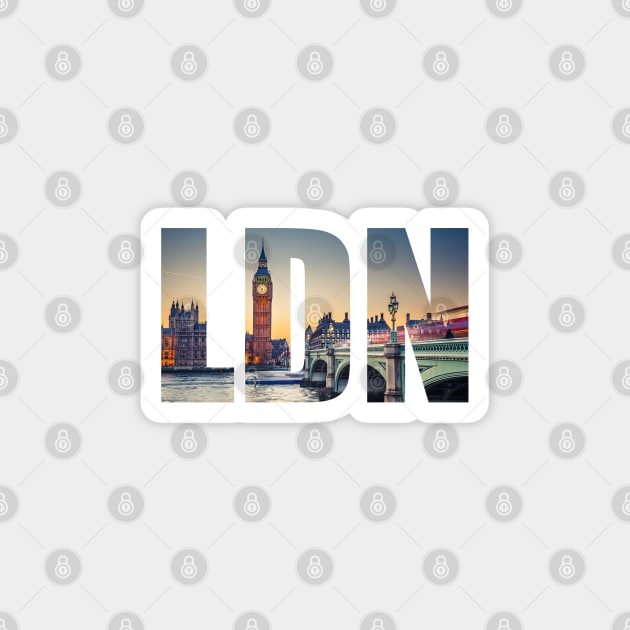 London Magnet by AdventureFinder