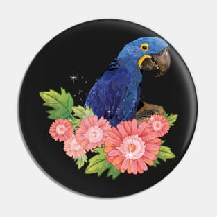 Hyacinth macaw Pin