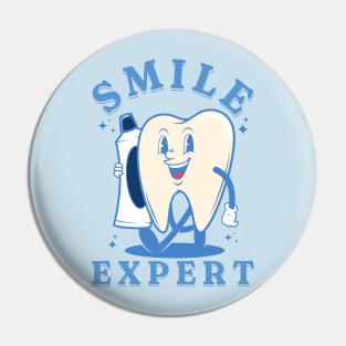 Smile expert Funny Retro Pediatric Dental Assistant Hygienist Office Gifts Pin