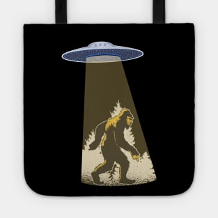 Bigfoot abduction by alien flying saucer, funny cute Sasquatch graphic, UFO outer space lover cartoon Men Women, Tote