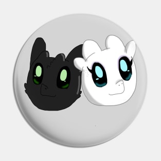 Toothless and Light Pin