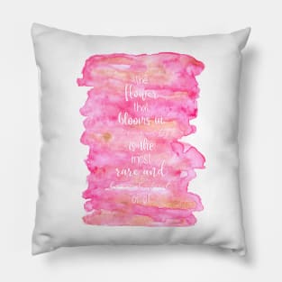 Flowers that bloom in adversity Pillow