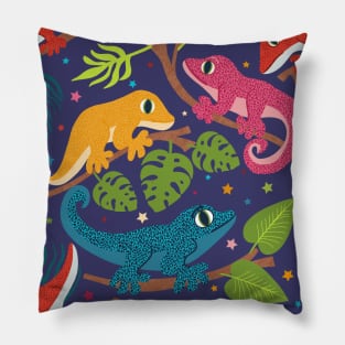 Colourful Geckos with Jungle Leaves and Stars on purple Pillow