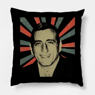 Tony Bennett || Vintage Art Design || 1926 - 2023 Pillow