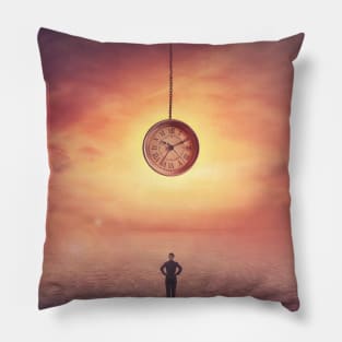 sun clock Pillow