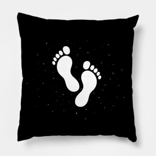 Follow your own footsteps Pillow