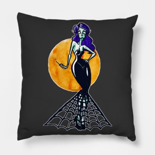 Halloween Queen Pillow