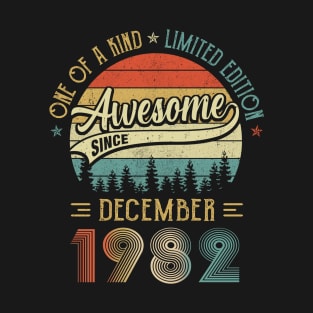 December 1982 Vintage 40 Years Old Retro 40th Birthday T-Shirt