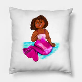 Cute Little Magical rainbow mermaid holding a pearl, brown eyes, Afro hair in two puffs and caramel brown skin - light background Pillow