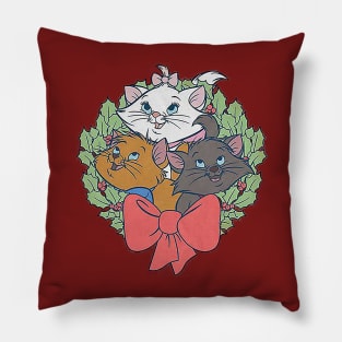 Aristokitten Wreath Pillow