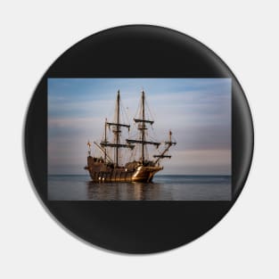 El Galeon Andalucia Tall Ship Pin