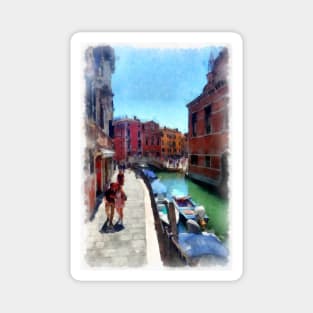 Love on the streets of Venice, Italy Magnet