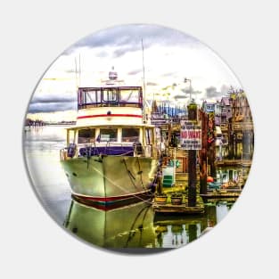 Boats on the La Conner Waterfront Pin