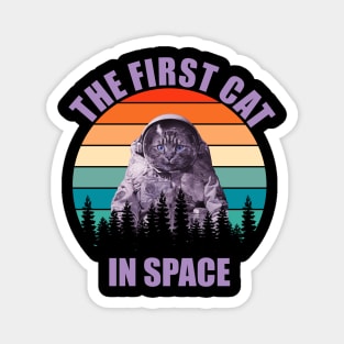 Astronaut Space Cat - Space Kitty Magnet