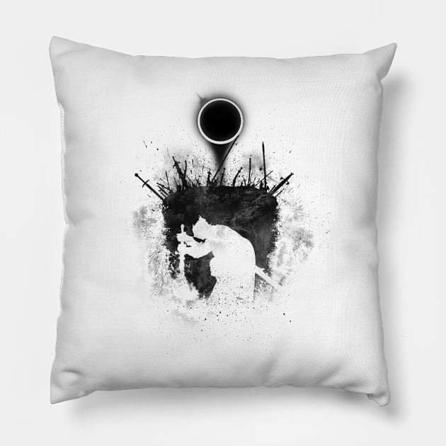 Fire Eclipse (Darkness version) Pillow by Manoss