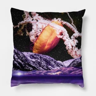 Daydream II Pillow