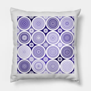 repeating pattern with boho style circles, lavender color Pillow