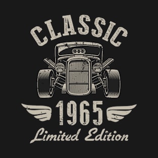 57 Year Old Gift Classic 1965 Limited Edition 57th Birthday T-Shirt