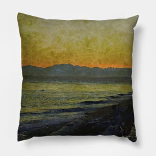 Mountains Pillow