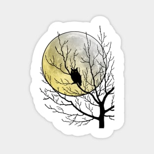 halloween owl in a tree Magnet