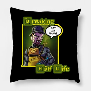 Breaking Half Life Pillow