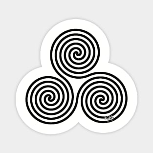 Triple Spiral Celtic Optical Magnet