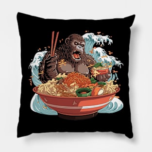 gorilla eat noodles Pillow