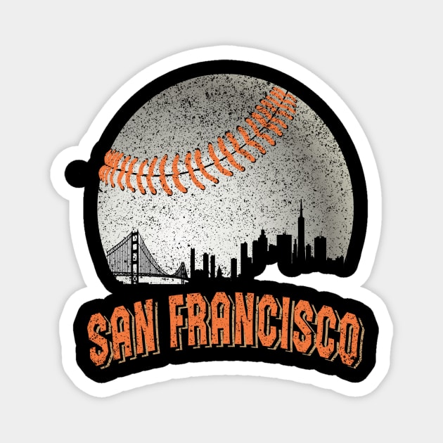  Retro San Francisco California Skyline Hoodie : Sports