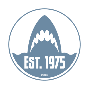 JAWS Movie EST. 1975 Shark Teeth Design GREAT BIRTHDAY GIFT T-Shirt