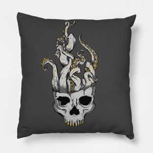 Skull crown Pillow
