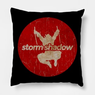 Storm Shadow - simple red circle vintage Pillow