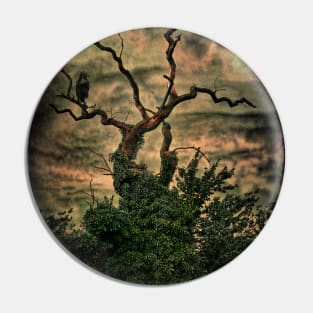 The Raven Tree Pin