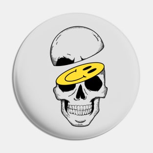 Smile Skull Pin