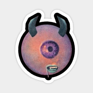 Weirdcore Aesthetic Eye Magnet