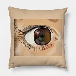 An eye for an eye Pillow