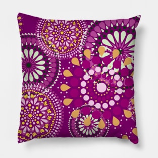 Hippie motif purple Pillow